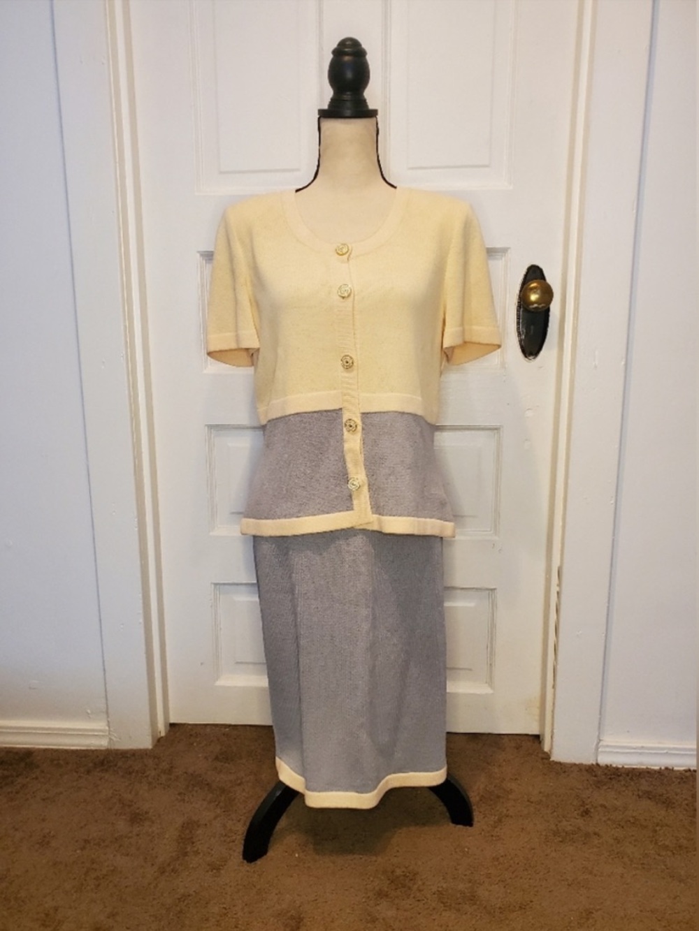St. John Collection Marie Gray Vintage Skirt Set